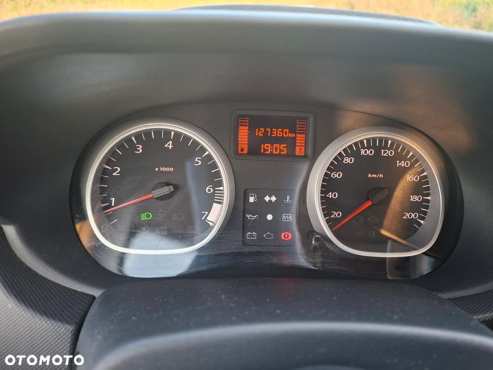 Dacia Duster 1.6 - 11