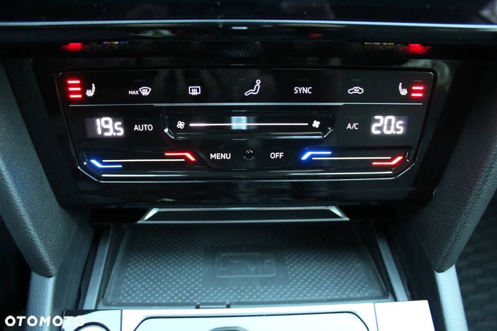 Volkswagen Arteon 2.0 TDI Elegance DSG - 24