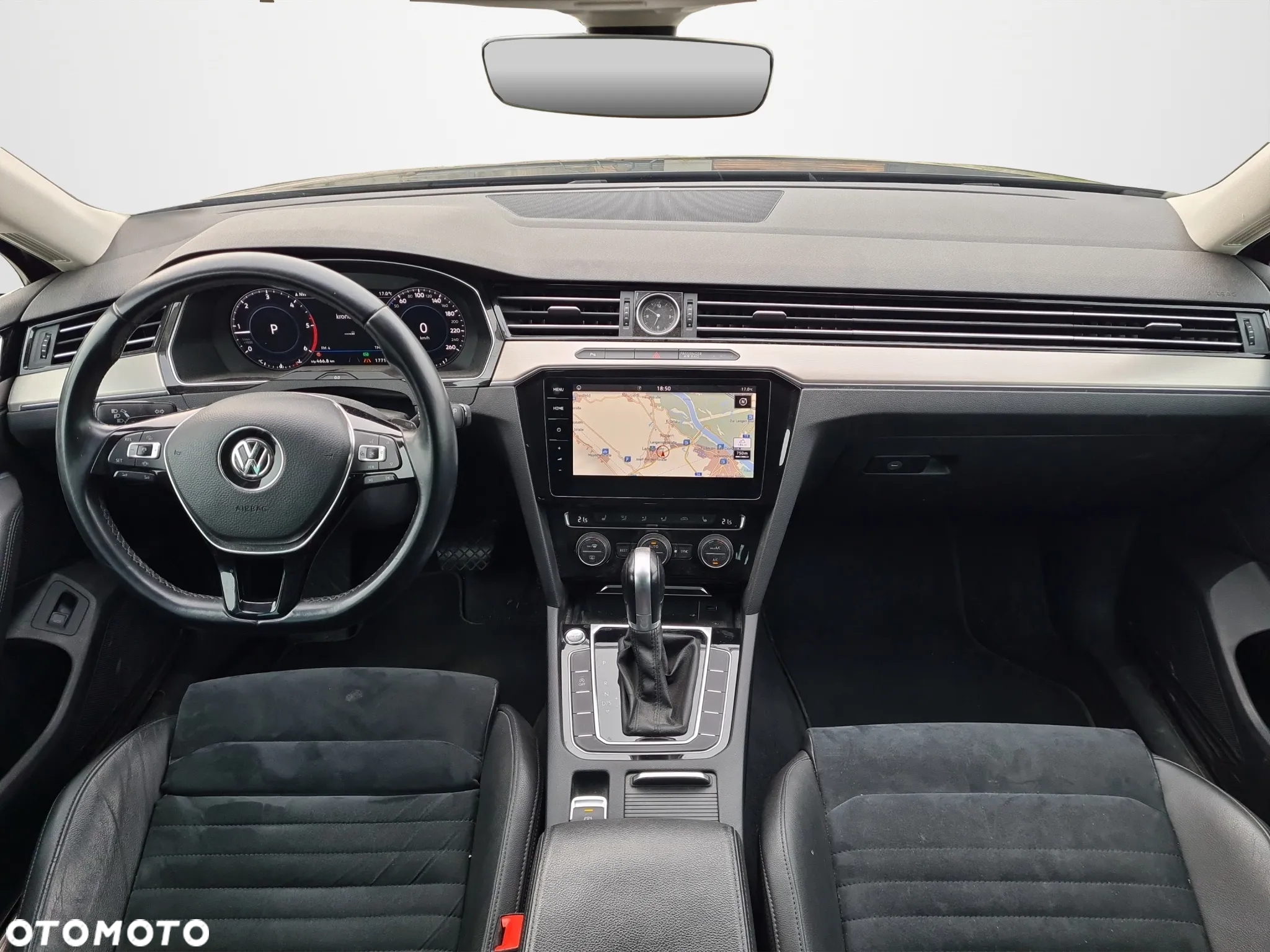 Volkswagen Passat 2.0 TDI BMT 4Mot Highline DSG - 10