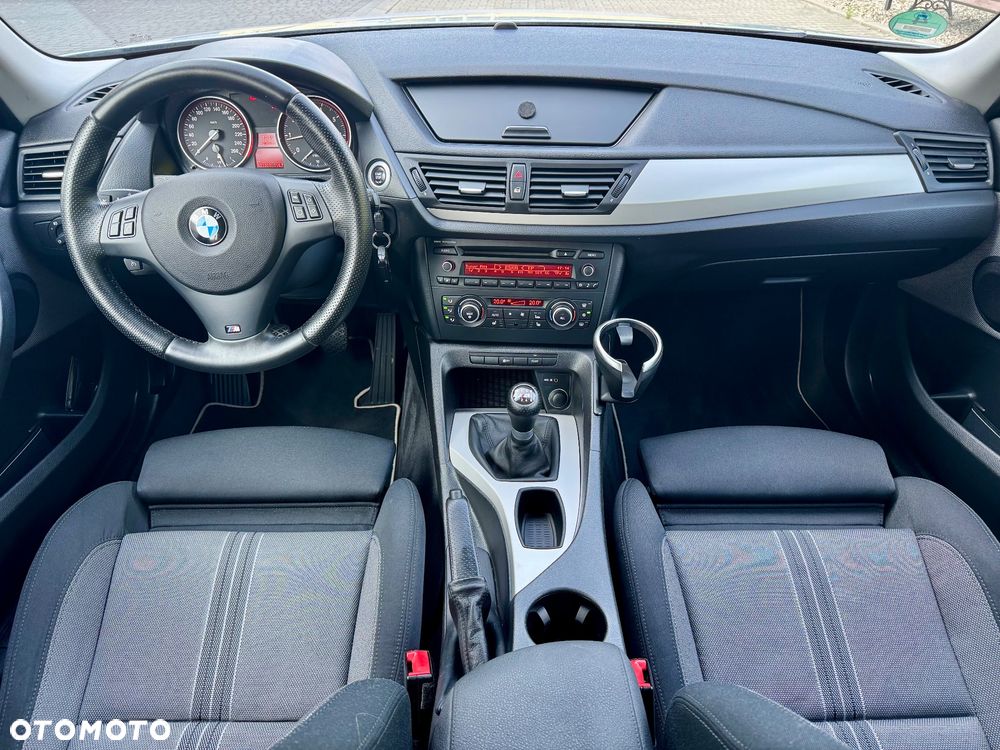 BMW X1 sDrive20i - 19