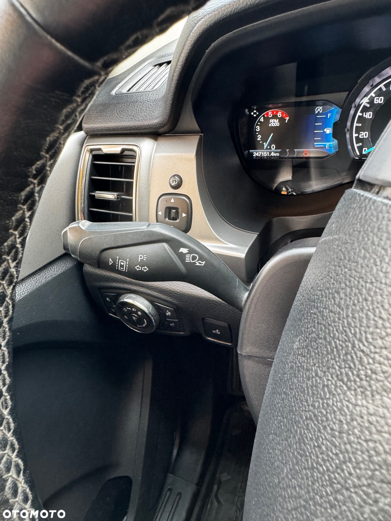 Ford Ranger 2.0 EcoBlue 4x4 DC Limited - 22