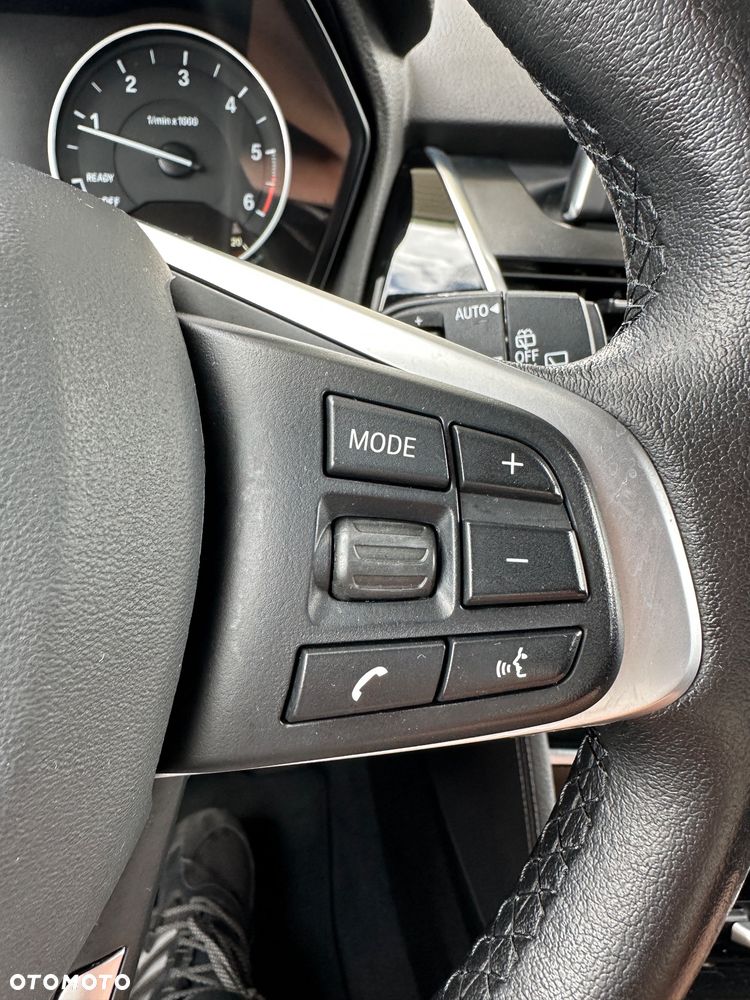 BMW Seria 2 218d - 14