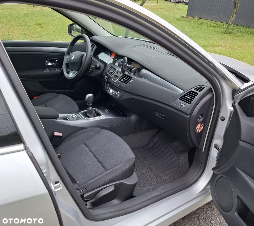 Renault Laguna 2.0 DCi Expression - 20