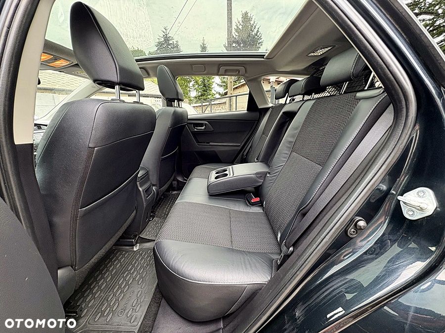 Toyota Auris 2.0 D-4D Executive - 18