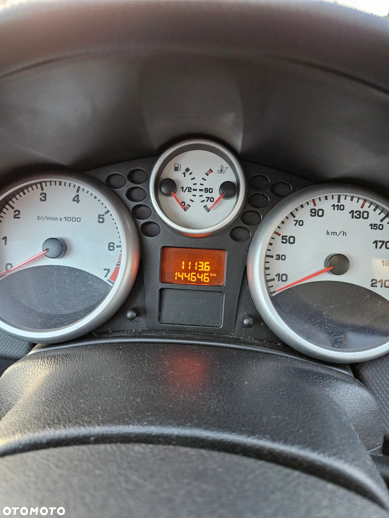 Peugeot 207 - 9
