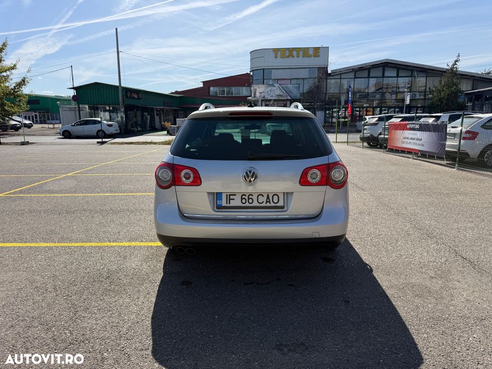Volkswagen Passat 2.0 TDI Comfortline DPF BlueMotion Technology - 14