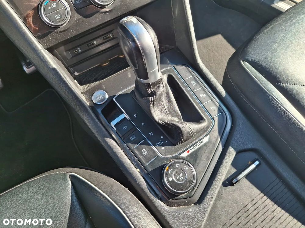 Volkswagen Tiguan - 17