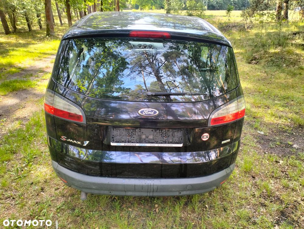 Ford S-Max 2.0 Ambiente - 26
