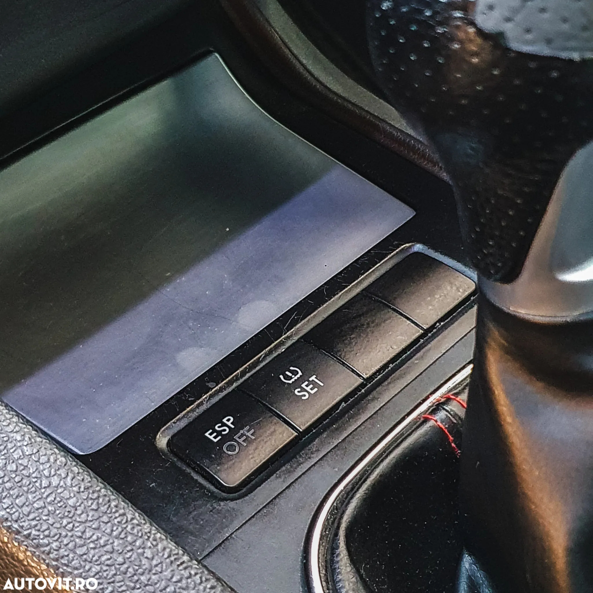 Volkswagen Golf 2.0 FSI GTI - 5