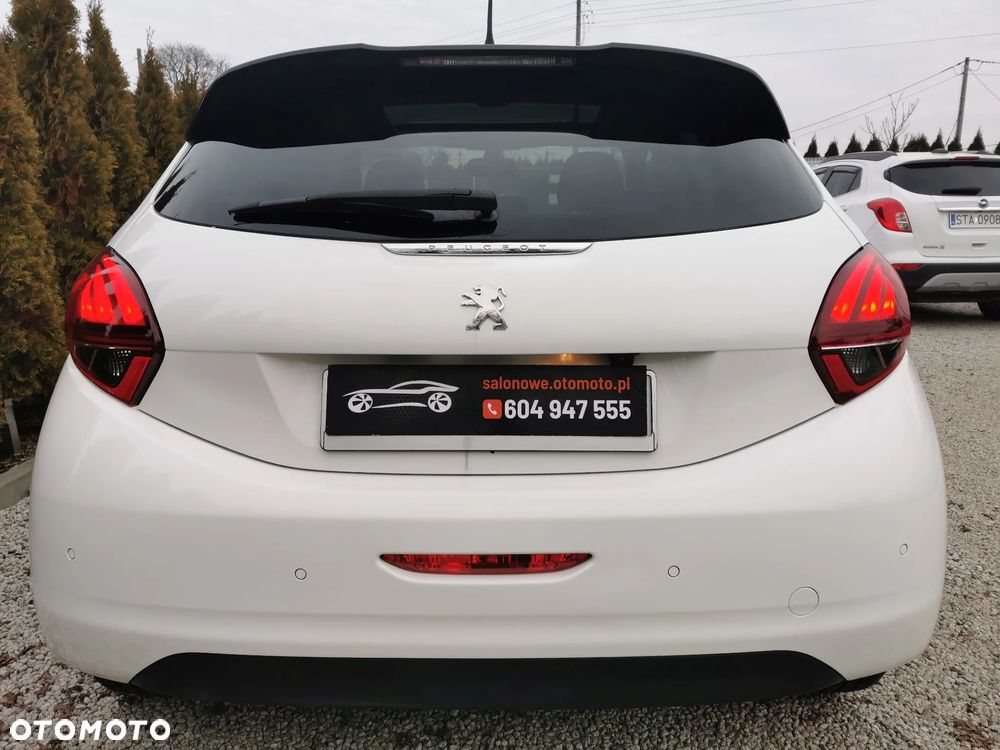 Peugeot 208 Blue-HDi 100 Stop&Start Style - 13