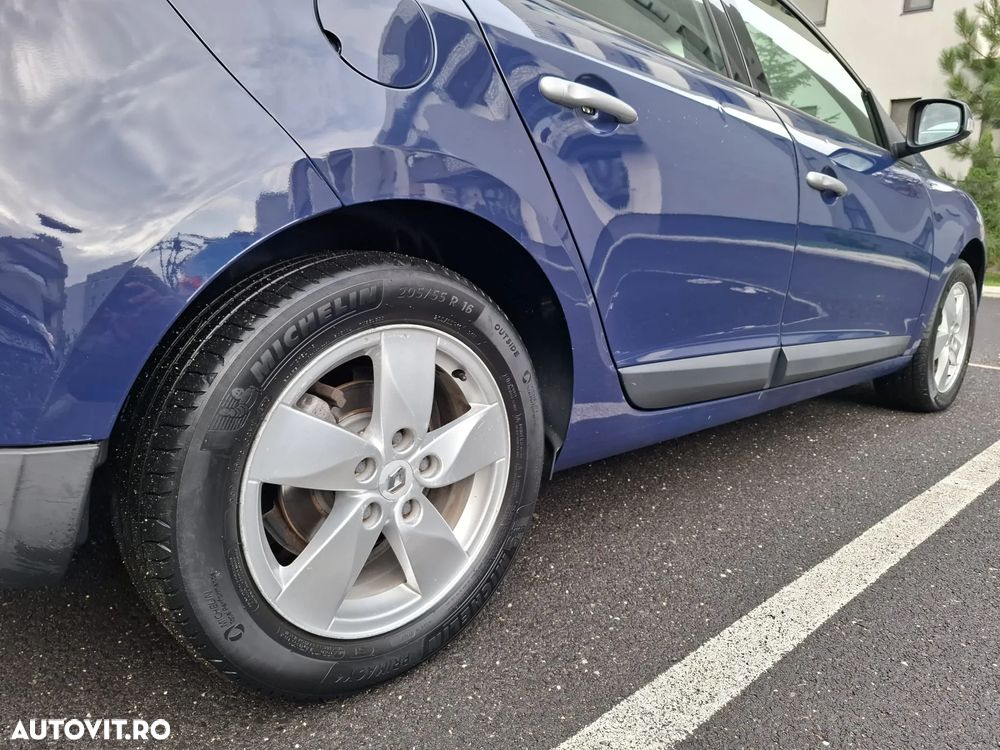 Renault Megane - 2