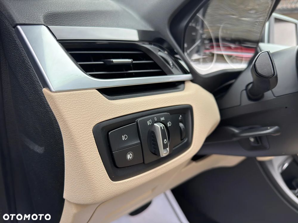 BMW X1 - 13