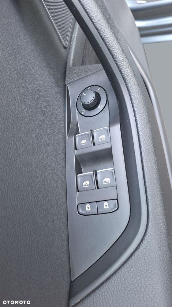 Skoda Superb 2.0 TDI SCR Style DSG - 17