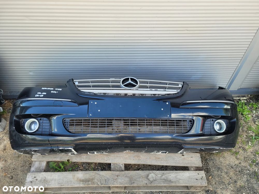 Mercedes W169 04-08 Zderzak przedni kol.160 - 1