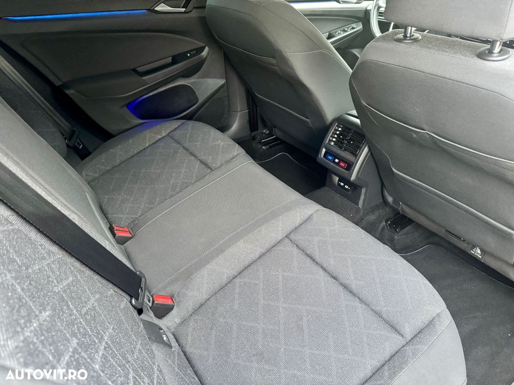 Volkswagen Golf 2.0 TDI SCR DSG Life - 10