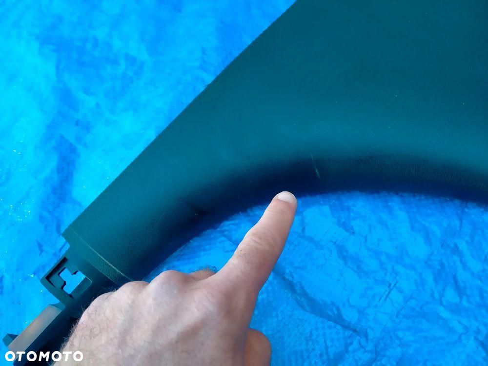 Mercedes W206 C Klasa Osłona Słupka Środkowego Pasa Lewa - 4