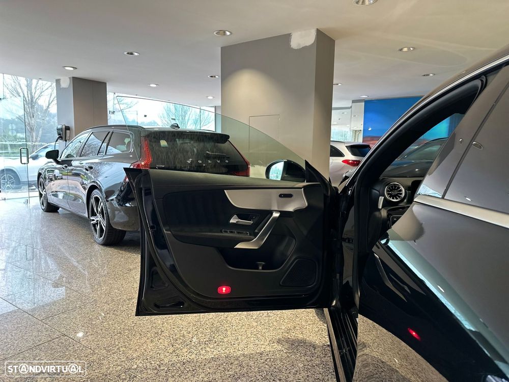 Mercedes-Benz CLA 200 d Shooting Brake AMG Line Aut. - 9