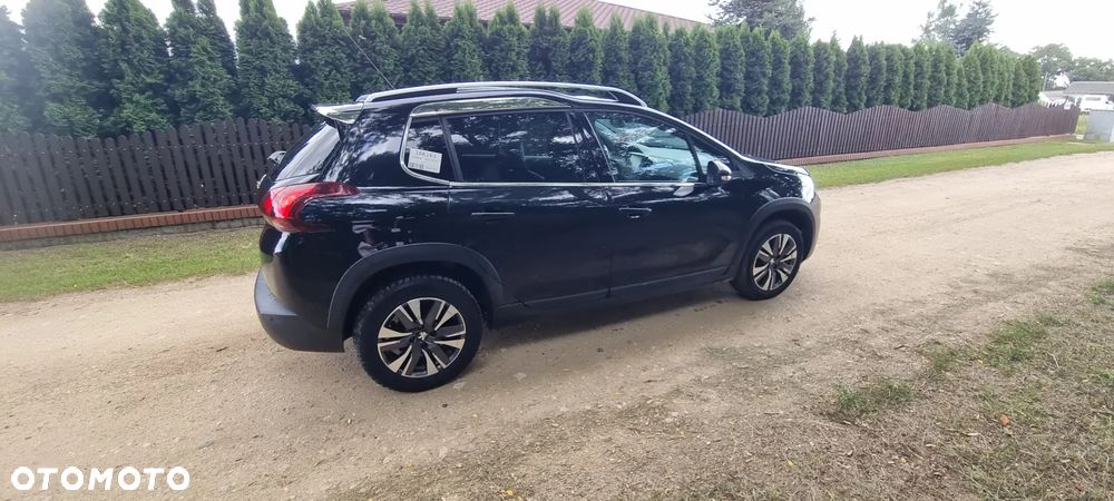 Peugeot 2008 PureTech 110 Stop&Start Allure - 6