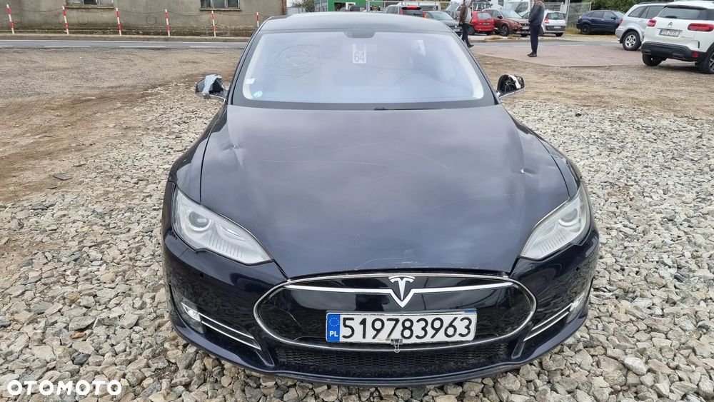 Tesla Model S 85 - 6