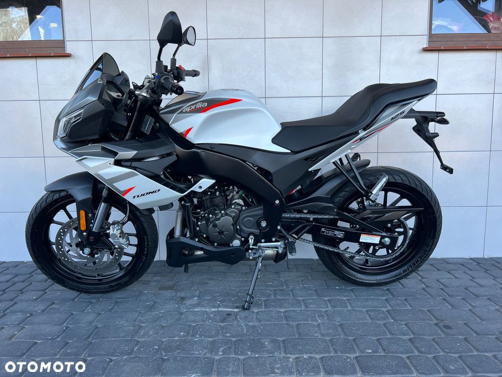 Aprilia Tuono - 2