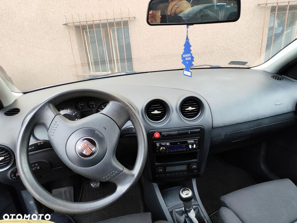 Seat Ibiza 1.4 16V Comfort Edition - 8