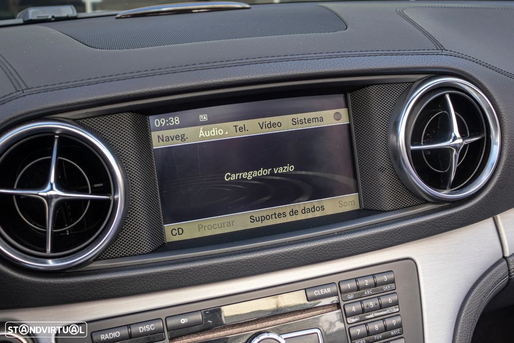 Mercedes-Benz SL 350 Standard - 16