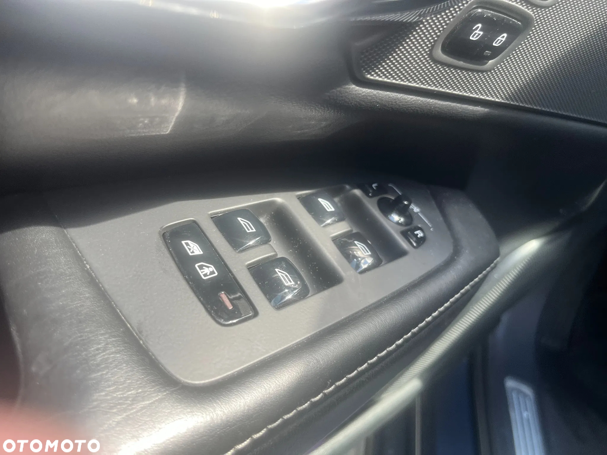 Volvo V90 D4 AWD Inscription - 15