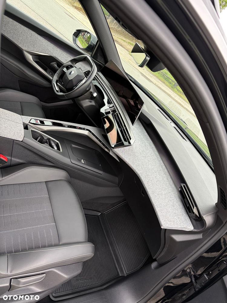 Peugeot E-5008 73kWh GT Exclusive - 20