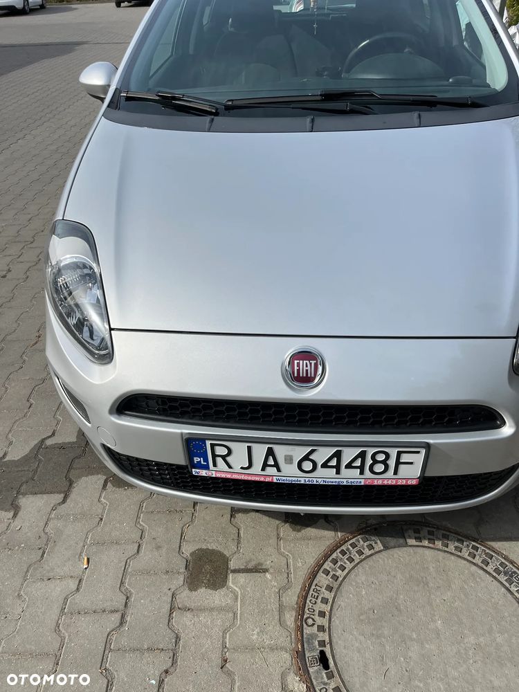 Fiat Punto 1.4 Young - 2