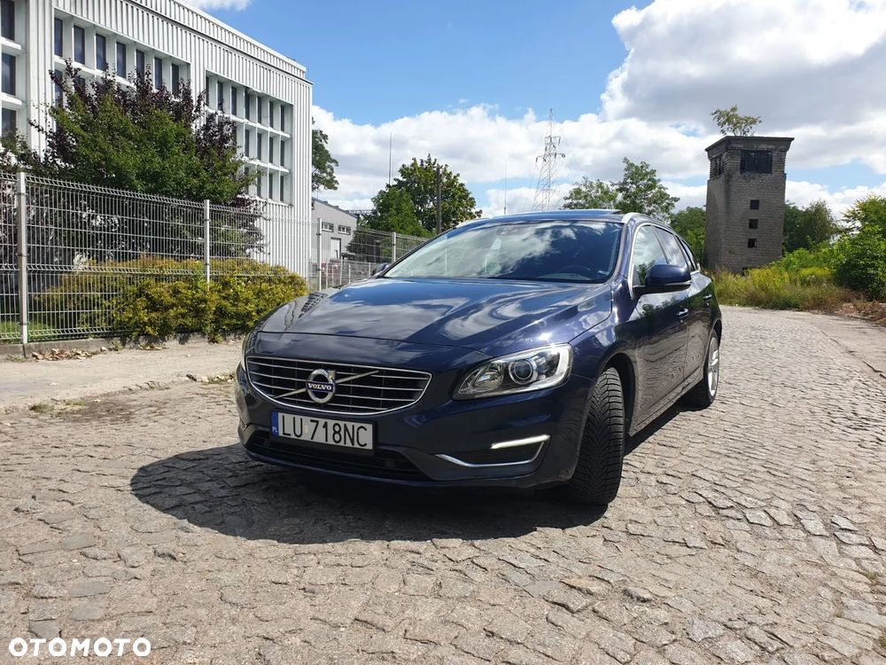 Volvo V60 - 15
