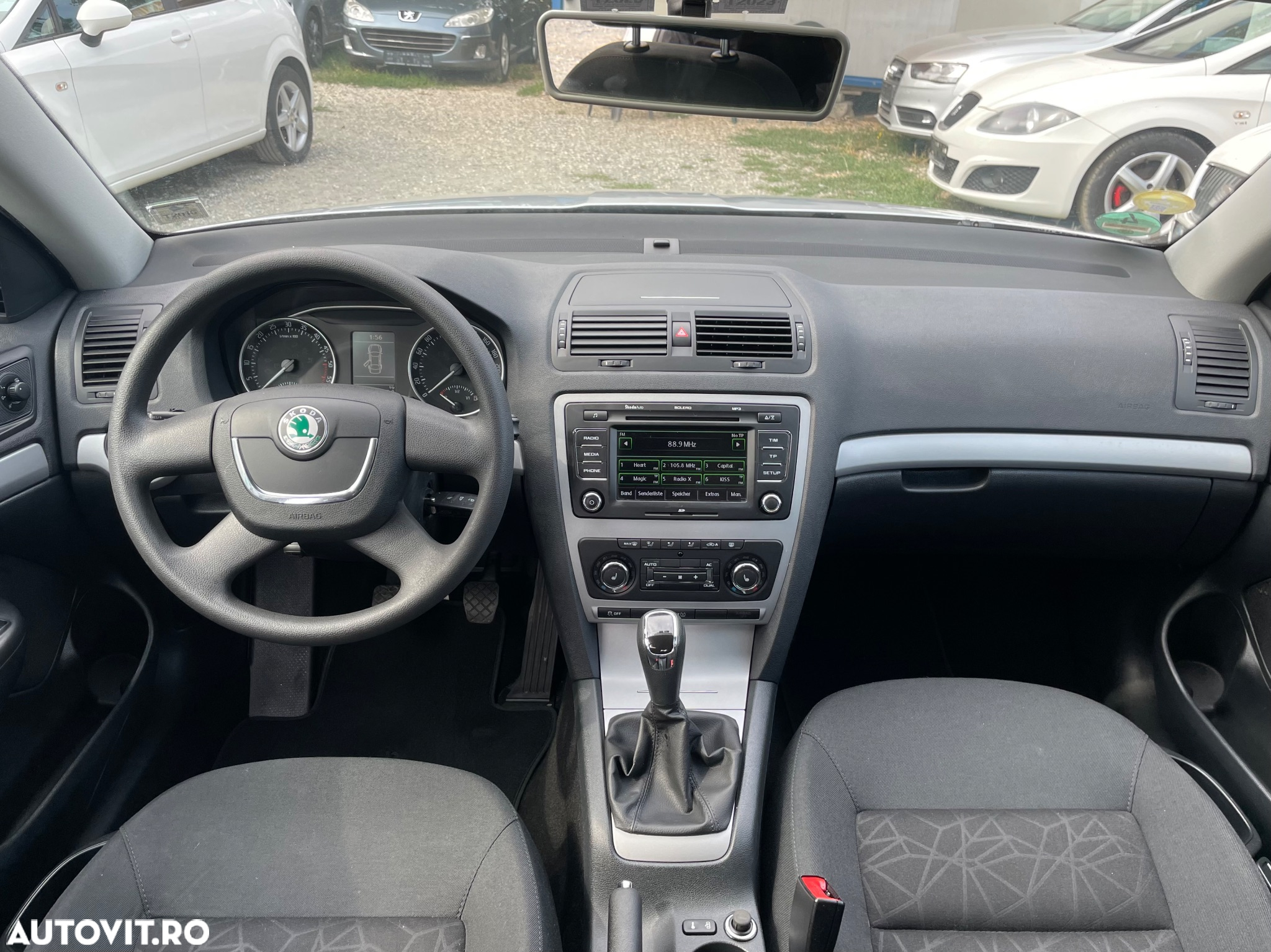 Skoda Octavia 2.0 TDI DPF FAMILY - 8
