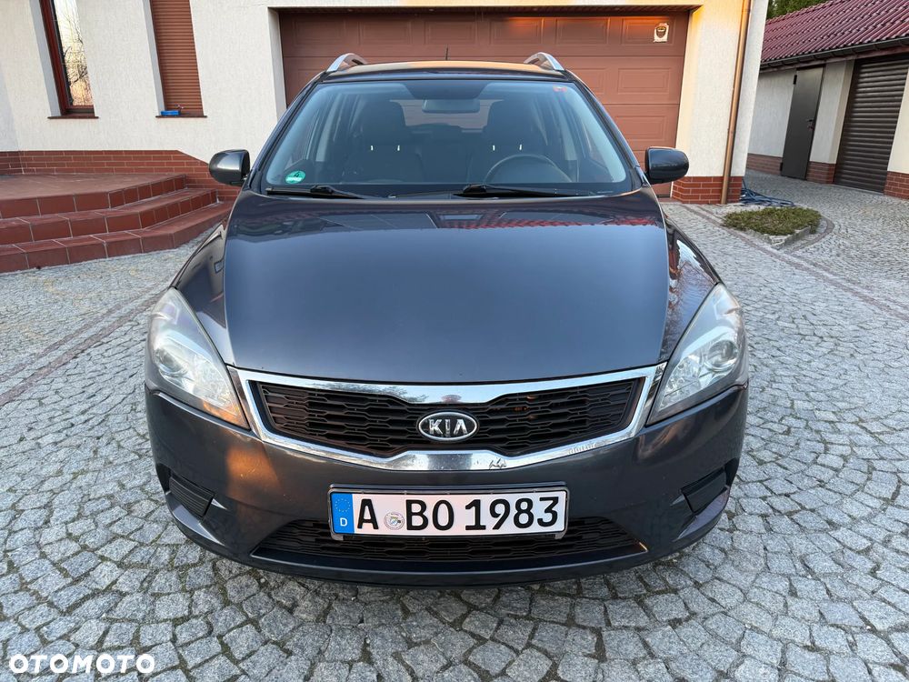 Kia Ceed 1.6 Crdi Comfort + - 5