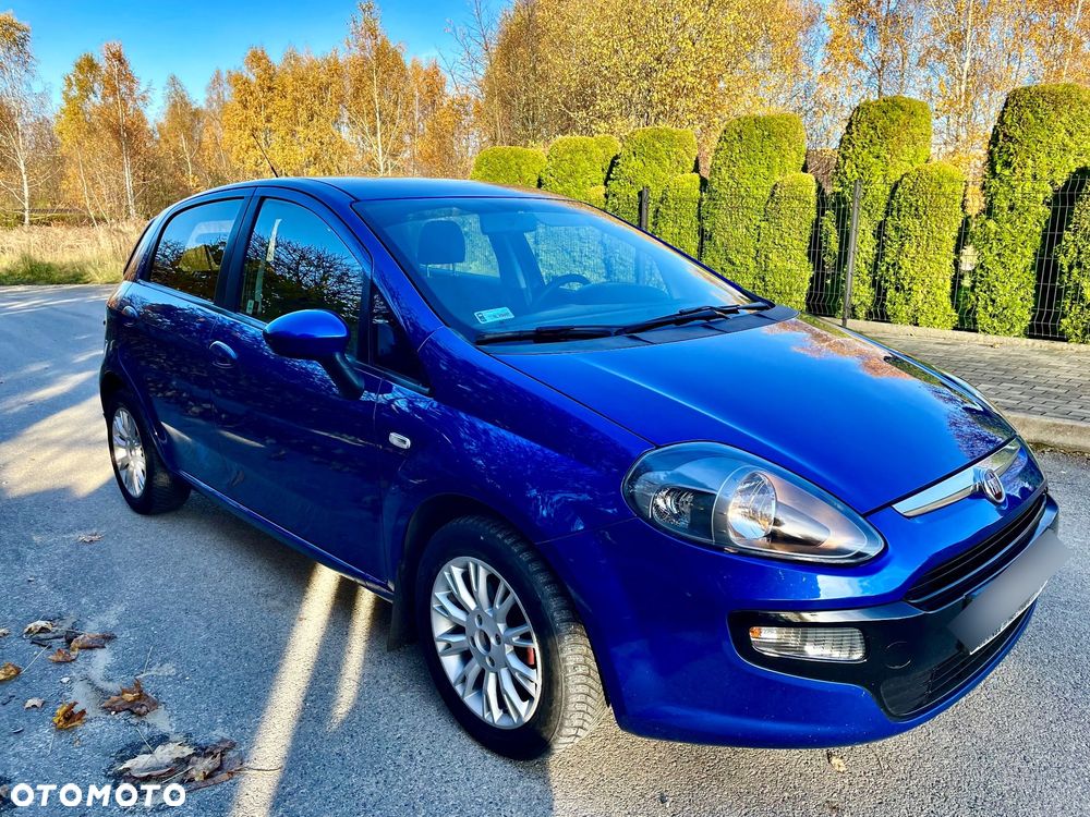 Fiat Punto Evo 1.4 8V Estiva Blue&Me Euro5 - 25