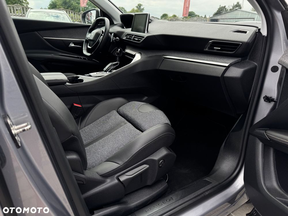 Peugeot 3008 BlueHDi 130 Stop & Start EAT8 Allure - 27