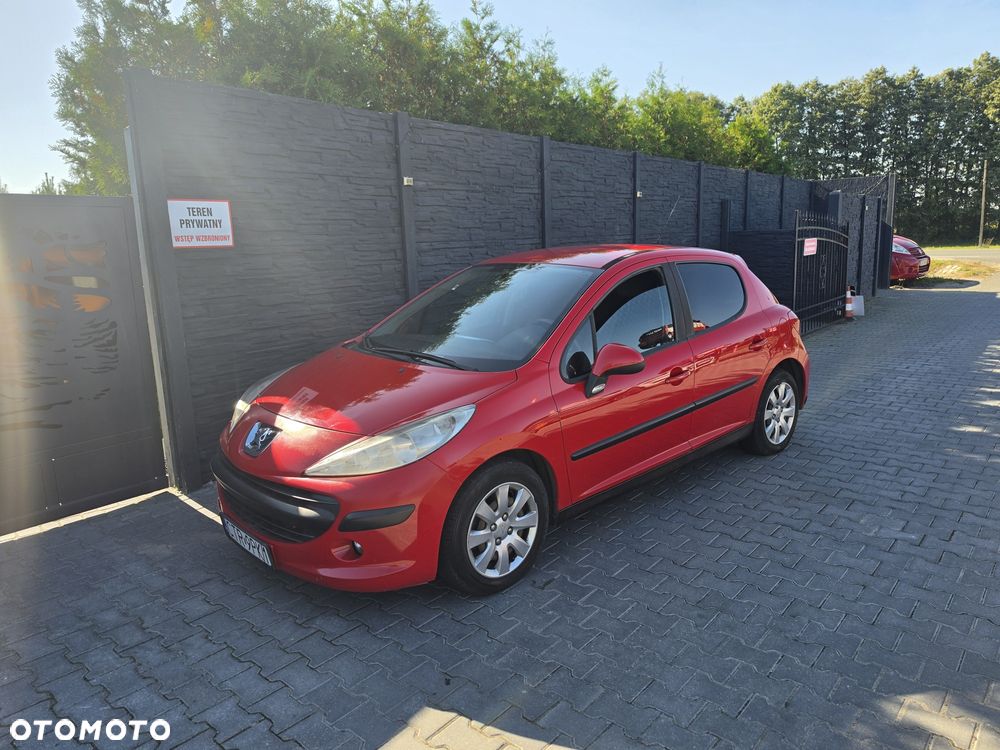 Peugeot 207 - 2