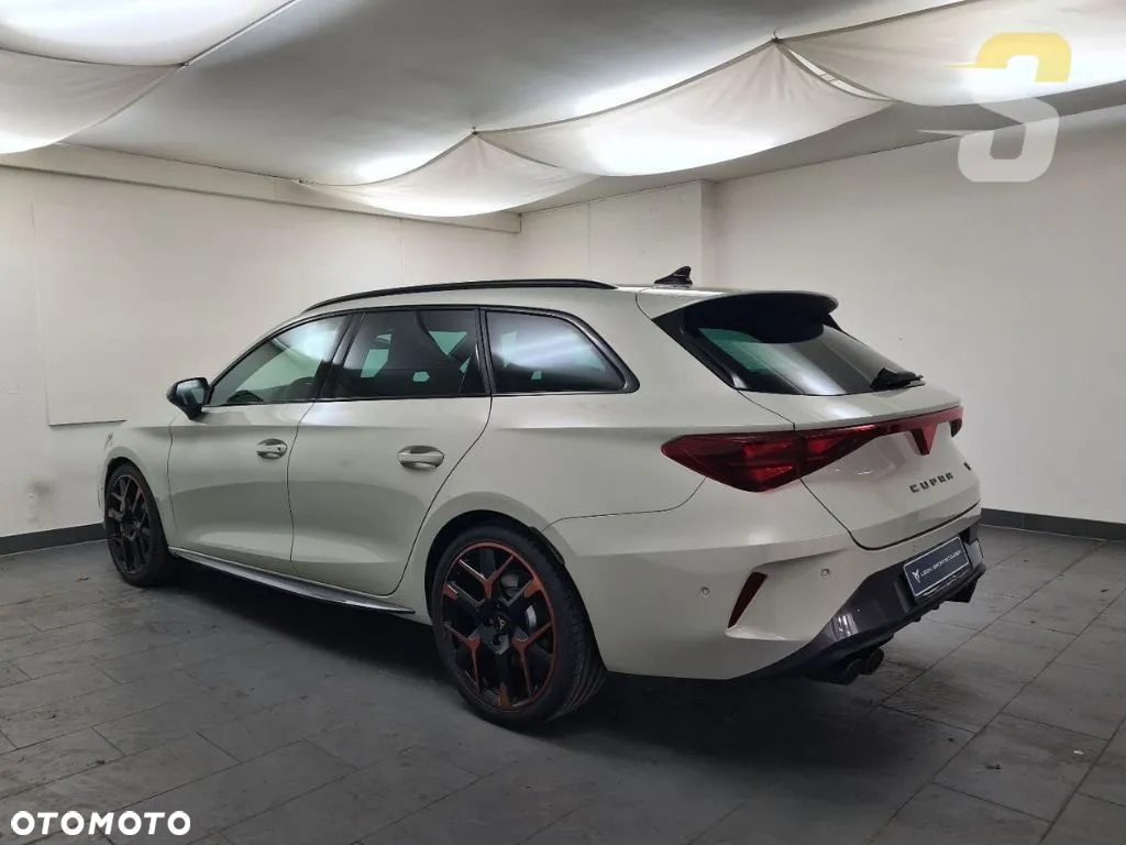 Cupra Leon 2.0 TSI 4Drive VZ DSG - 4
