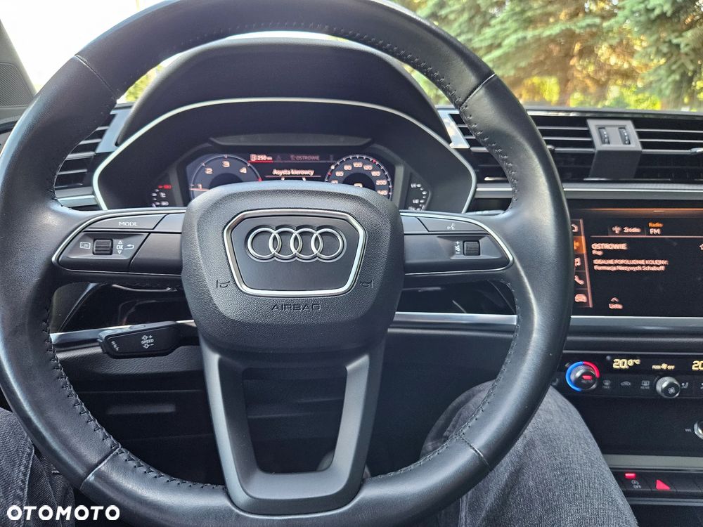 Audi Q3 35 TDI Quattro Advanced - 22