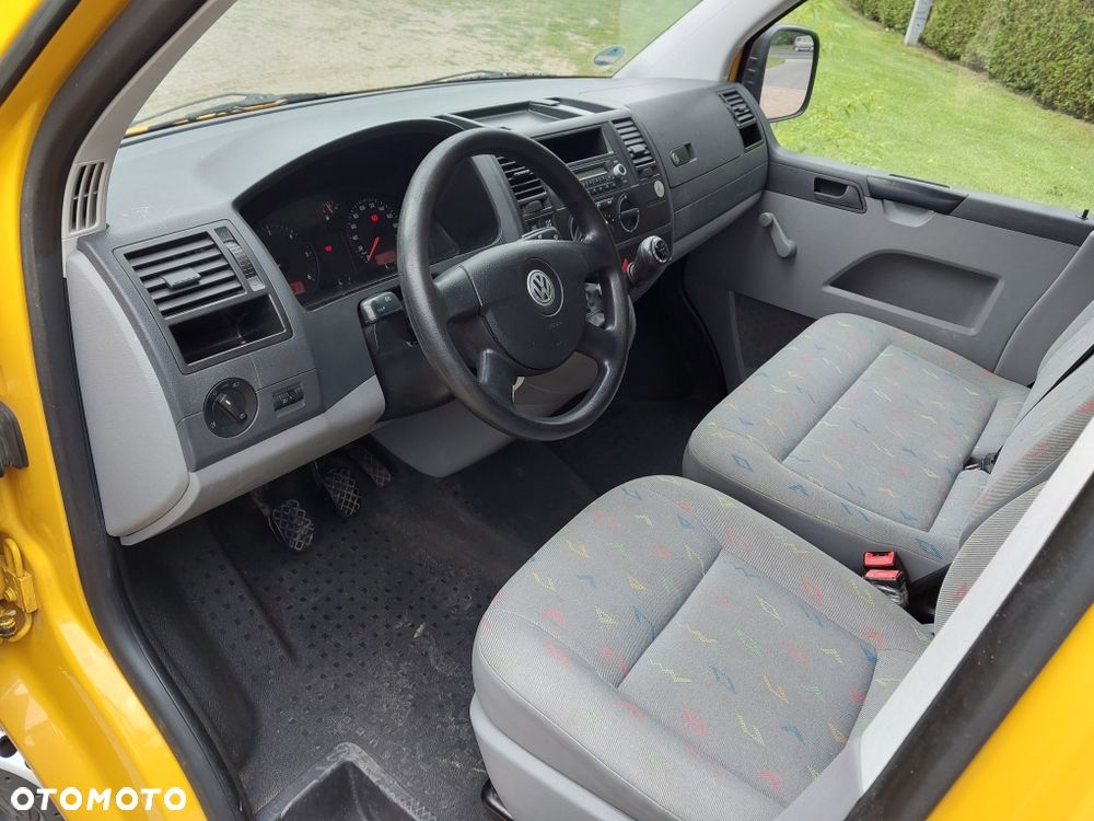 Volkswagen Transporter - 5