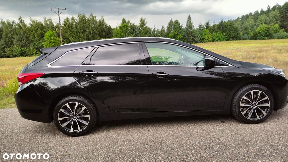 Hyundai i40 Kombi blue 1.7 CRDi Premium - 2
