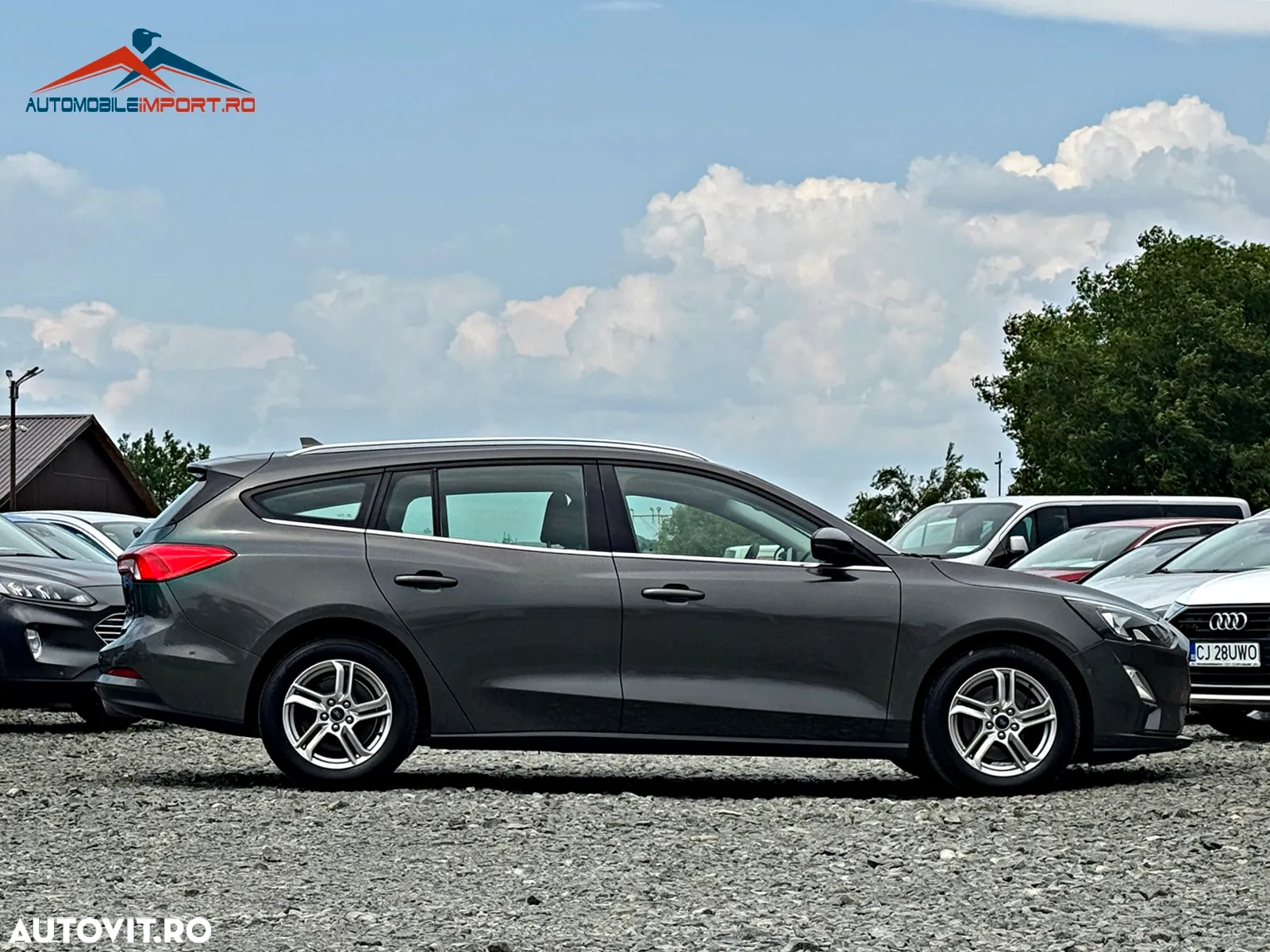 Ford Focus 2.0 EcoBlue Start-Stopp-System Aut. TITANIUM - 17