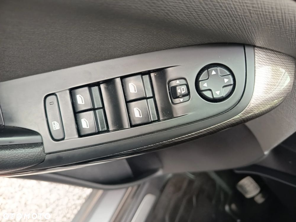 Citroën C4 Grand Picasso BlueHDi 150 EAT6 SHINE - 32