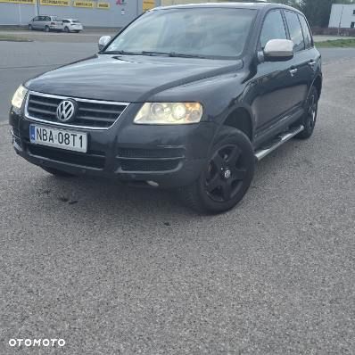 Volkswagen Touareg 2.5 R5 TDI Tiptr - 12