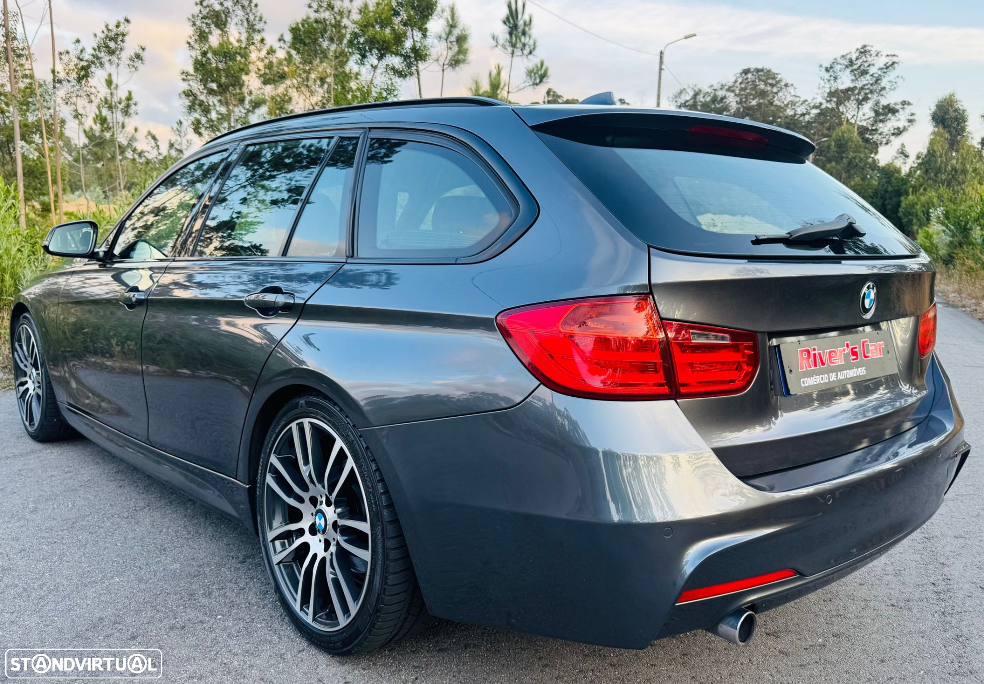 BMW 320 d Touring Auto Pack M - 14