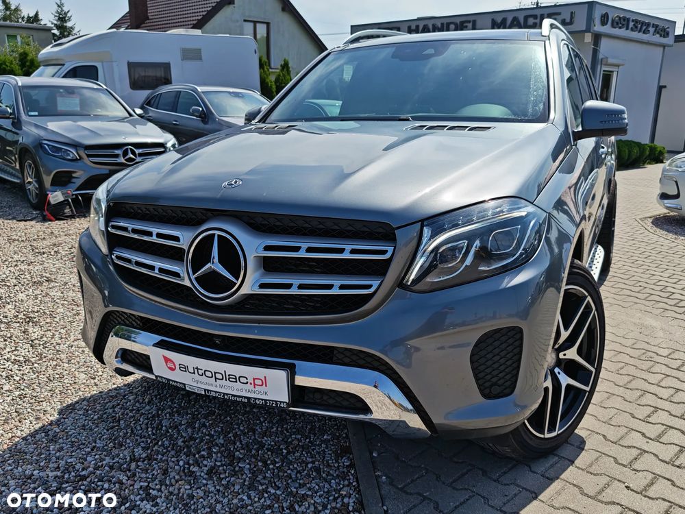 Mercedes-Benz GLS - 2