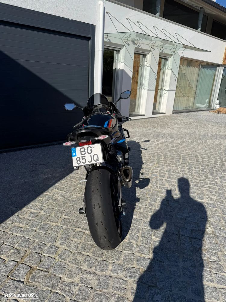 BMW M 1000 RR - 7