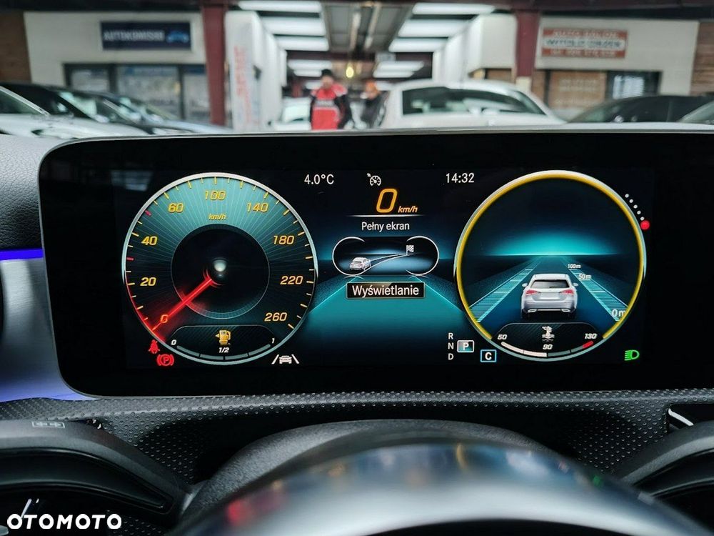 Mercedes-Benz Klasa A 200 AMG Line 7G-DCT - 25