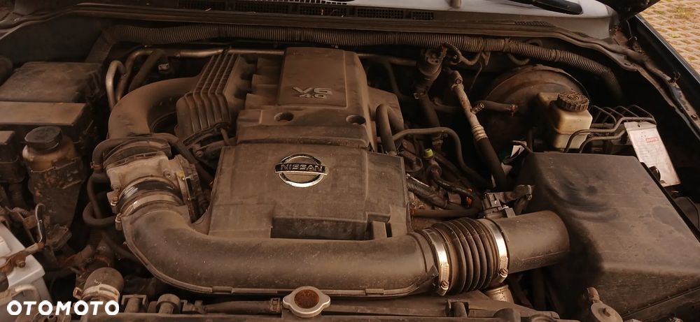 Nissan Pathfinder 4.0 V6 LE - 20