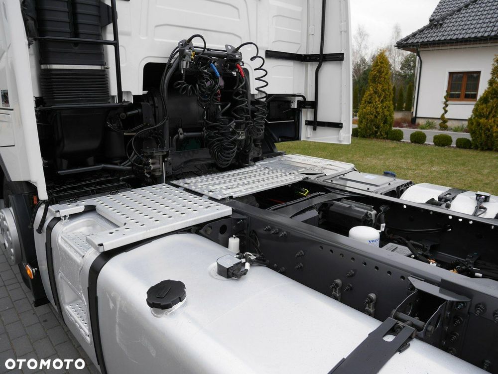Volvo FH / 500 / EURO 6/Klima Postojowa/ ACC / I -COOL / NO - 11