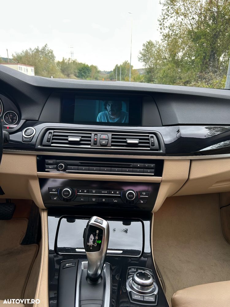 BMW Seria 5 530d Aut. - 9