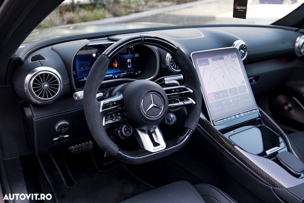 Mercedes-Benz SL - 32